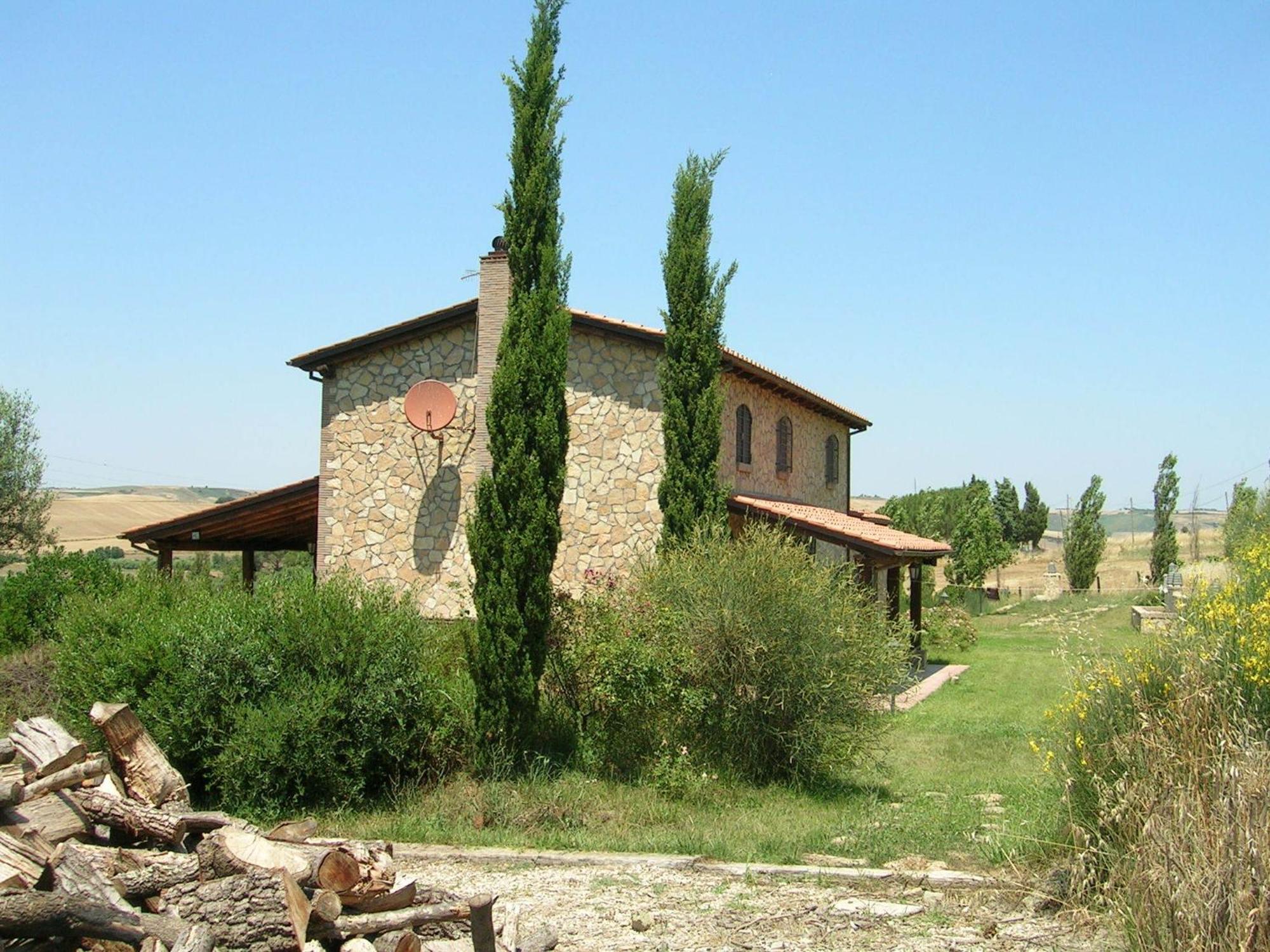 Casale Farnesiana B&B Тарквиния Экстерьер фото