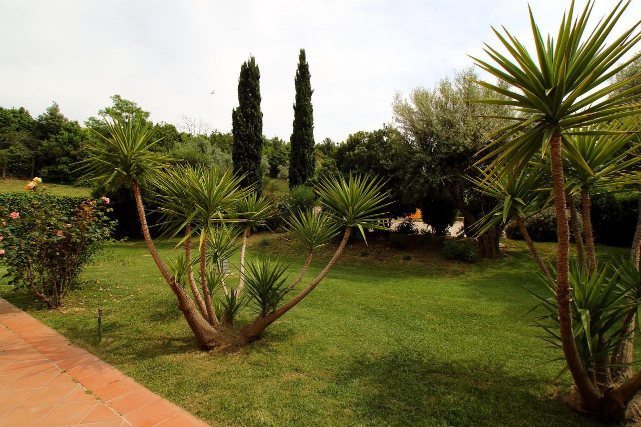 Casale Farnesiana B&B Тарквиния Экстерьер фото